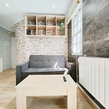 Apartament Little House