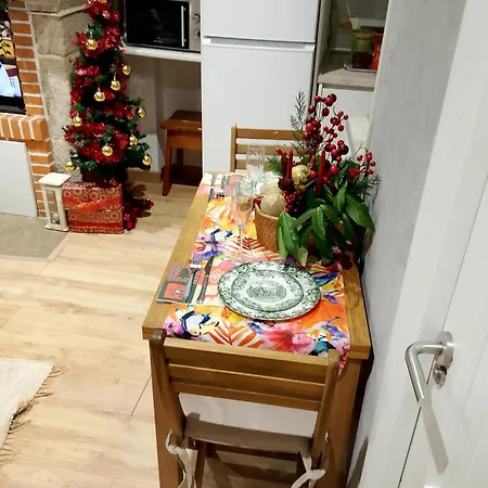 Apartament Little House