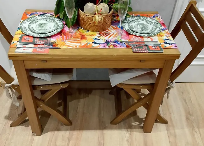 Little House Апартаменты *